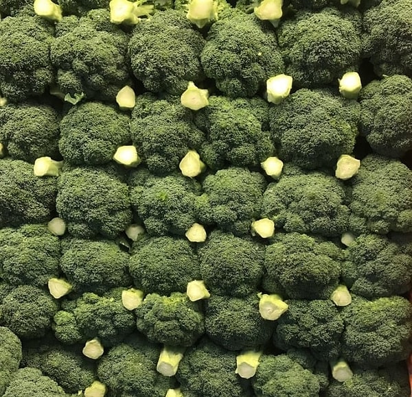 13. Весело работается, наверное, продавцам-то овощей...