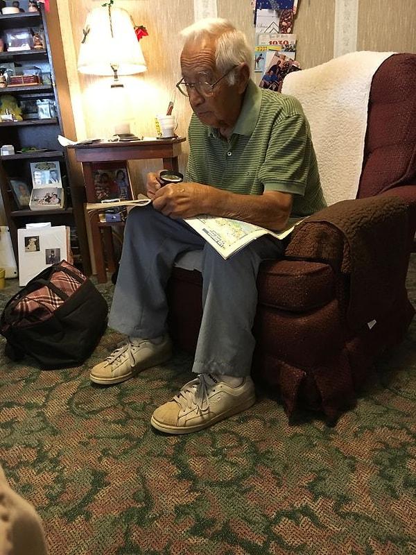 18. "62 yıldır evliler, ancak dedem büyükannemin haksız olduğunu kanıtlamak için hala her seferinde harita kitabını çıkarıyor."