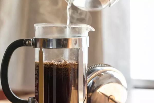 6. Сколько должен настаиваться кофе, сделанный во френч-прессе?