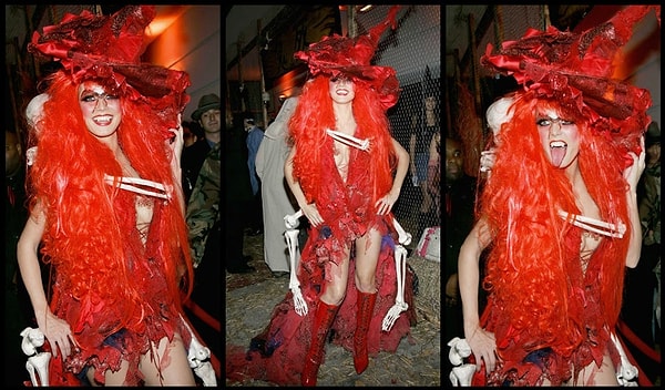 3. 2004 год: ведьма в красном