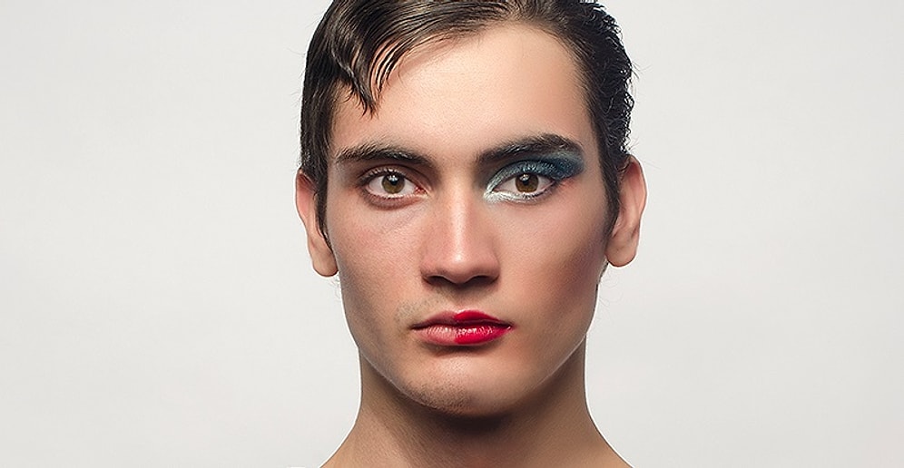 Троллинг или дискриминация: Нью-йорский профессор решил проверить, отличат ли студенты женщину от трансгендера