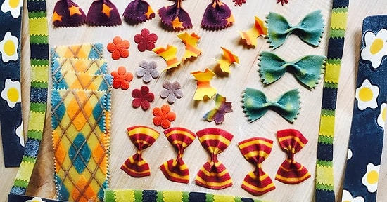 Гуру пасты: Художница производит цветные макароны, используя только натуральные ингредиенты