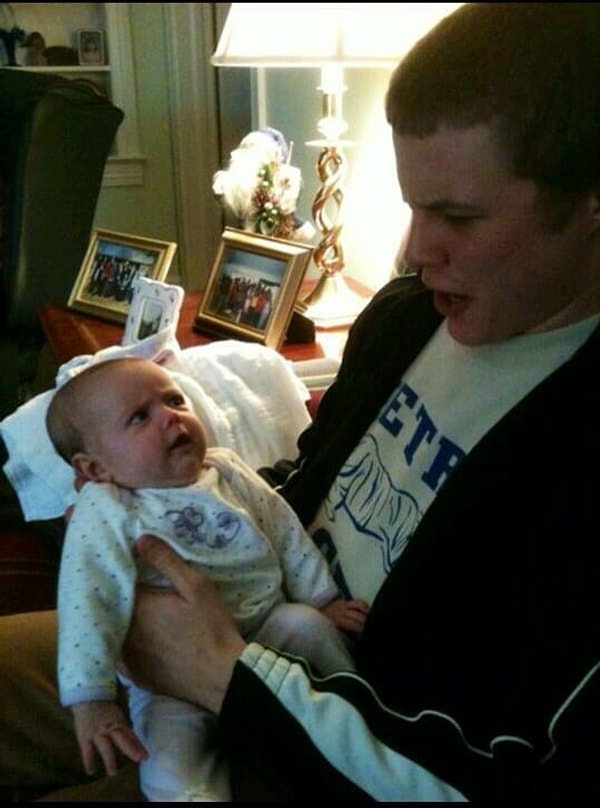 7. В организме младенца содержится примерно в 100 раз больше костей, чем в организме взрослого.