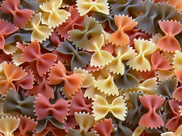 7. А эти цветные бантики называются...