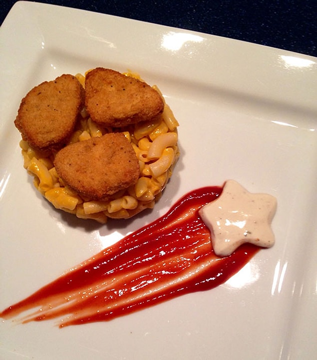 1. Bir restorana sahipsen yeğenin nugget isterse her şeyi yaparsın!