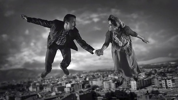 Sen Aydınlatırsın Geceyi | 2013 | IMDB / 8,1
