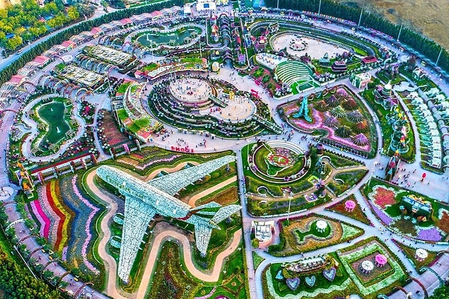 4. Miracle Garden, Dubai