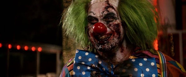 3. Откуда этот чудесный клоун-зомби?