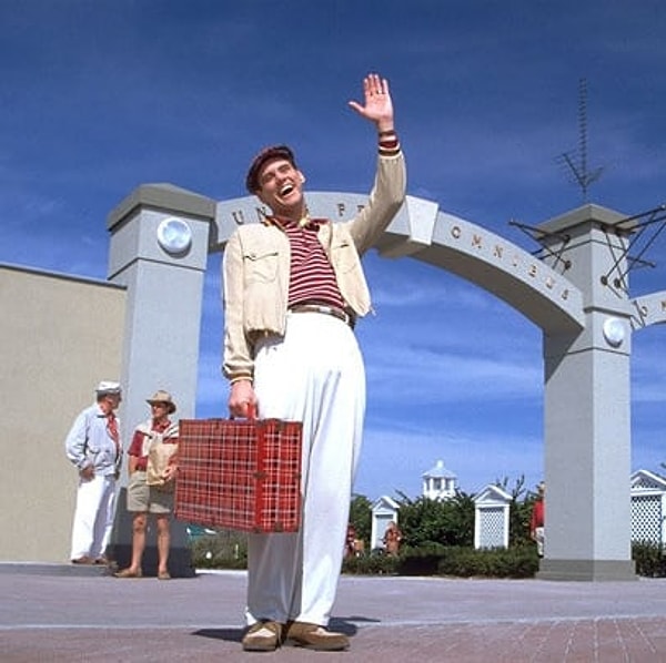 4. Шоу Трумана (1998), рейтинг фильма на Кинопоиске: 8.252