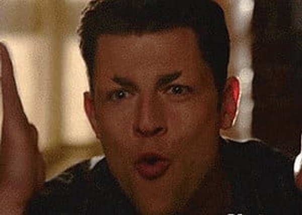 11. Страдают не только ресницы...