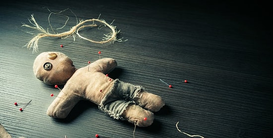 10 самых странных мировых религий, которые действительно существуют сегодня