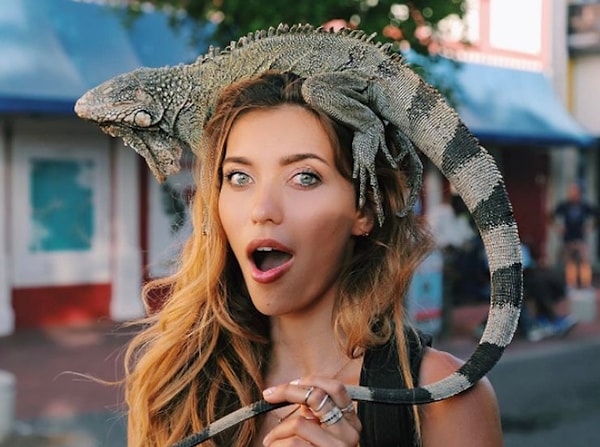 1. По словам телеканала «Пятница!», Регина уже давно подумывала уйти из шоу.