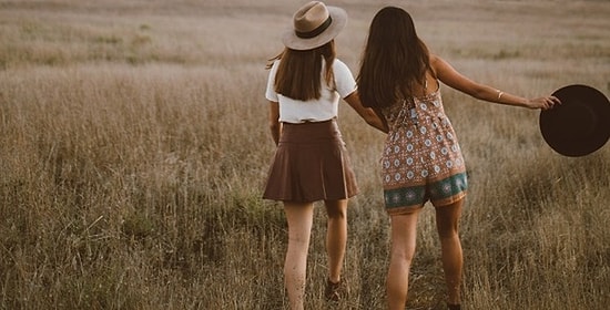 6 причин, по которым сестра – самый важный человек в вашей жизни