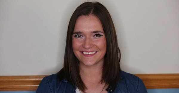 3. Келси решила стать настоящей звездой. Она мечтает быть певицей. Келси выбрала обучение в Университете Ганнибал-Лаграндж