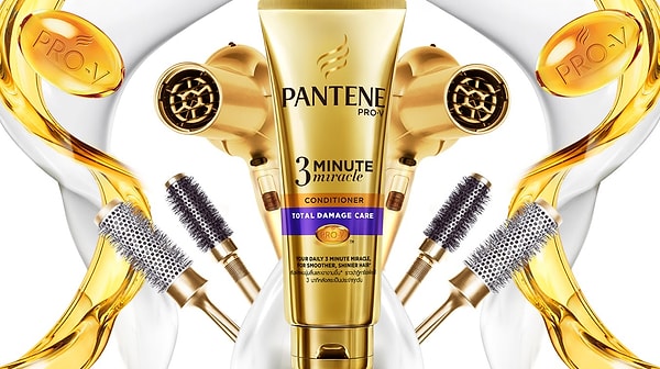 3. Nagihan kışın soğuğundan saçlarını korumak için Pantene 3 Minute Miracle'ı denedi ve tavsiye ediyor.