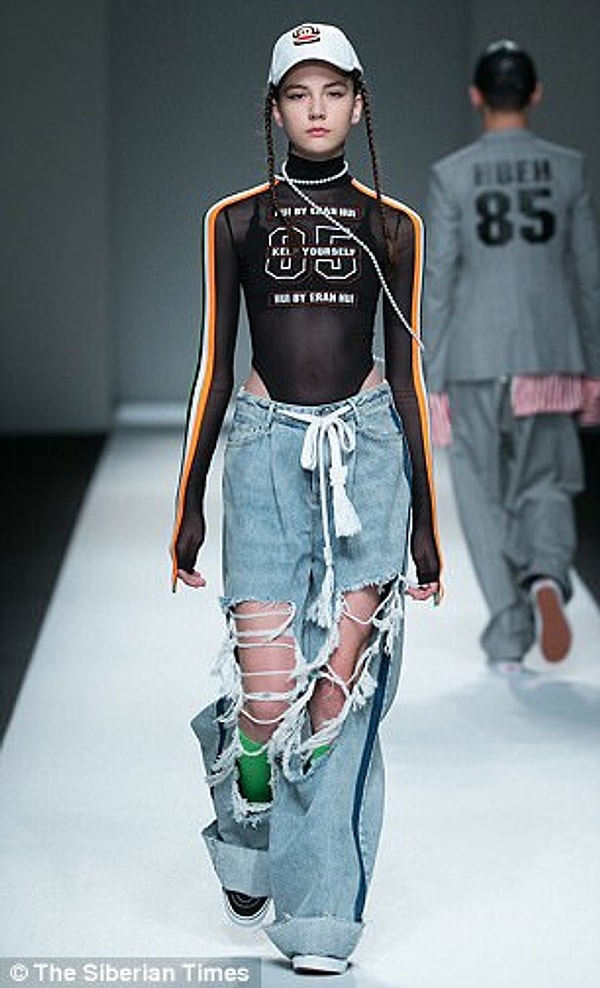 2. По предварительной версии, модель скончалась от менингита на фоне крайнего истощения.