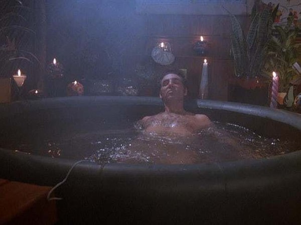 9. Космо Креймер платит около $50 тыс. в год за жилье