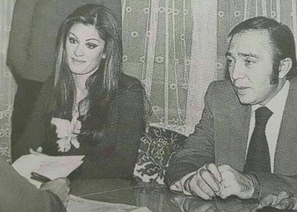 İlk mesaj ise 1974 yılında Filiz Akın'dan boşandıktan hemen sonra evlendiği ve halen de eşi olan Gülşen Bubikoğlu'ndan geldi.