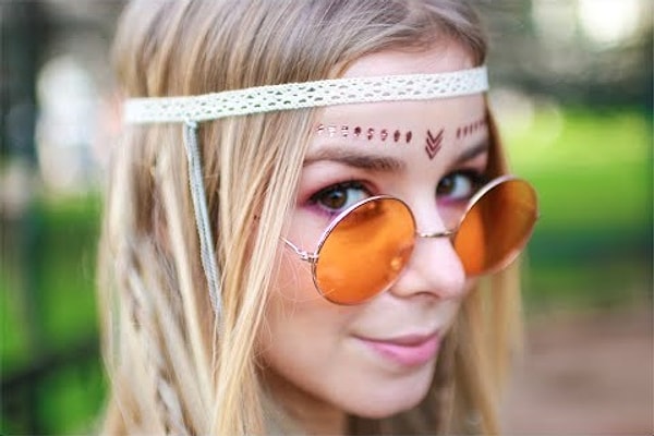 5. Получить глубокий взгляд можно, используя технику "смоки айс".