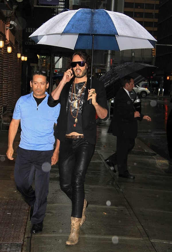 11. Рассел Брэнд