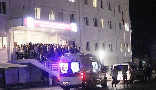 Olay dün gece, bu yıl faaliyete giren ve 1400 öğrencinin kaldığı Nefise Sultan Kız Yurdu'nda meydana geldi.