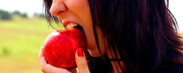 13. Tv karşısına uzanıp çatır çutur elma yemelik mevsim.