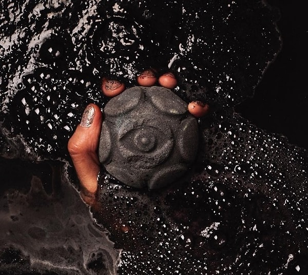 3. Сейчас можно купить самые необычные, удивительные гейзеры (даже те, что окрасят воду в черный цвет 😳)