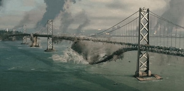 15. Страх того, что мост, по которому вы едете, начнёт рушиться прямо под колёсами машины.