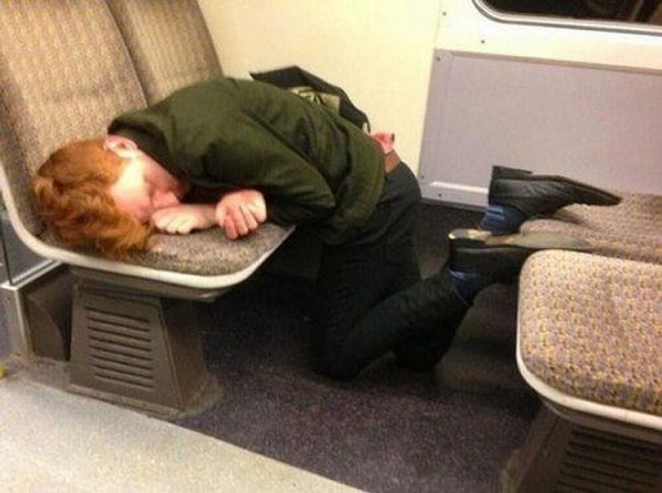 10. Когда выкупил 4 места 😂