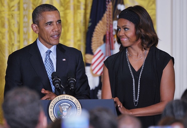 31. Президент США традиционно поддерживает ежегодную акцию Гей-прайд, целью которой является защита прав ЛГБТ-сообщества