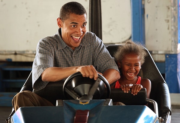 35. Президент США не имеет права самостоятельно вести машину по обычным дорогам