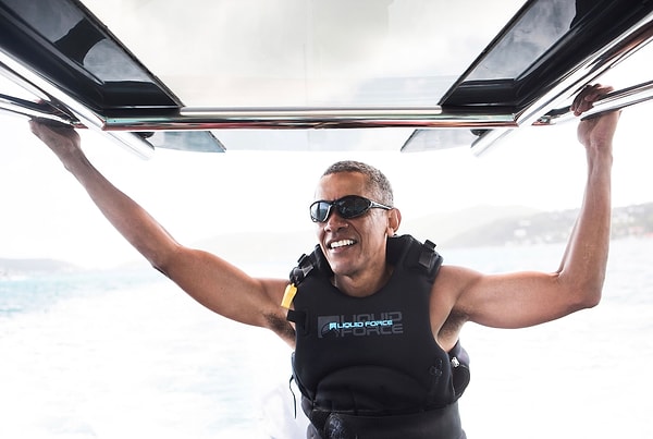 50. После того, как президент и его семья выполнили свой гражданский долг и покинули Белый дом, они вольны делать все, что им заблагорассудится 😁