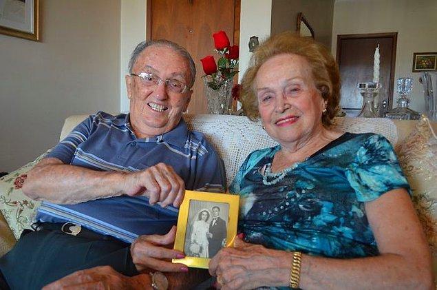 4. 94 yaşındaki Milton Esteves ve 91 yaşındaki Elza Falcone Esteves evliliklerinin 70. yıldönümünü kutluyor.