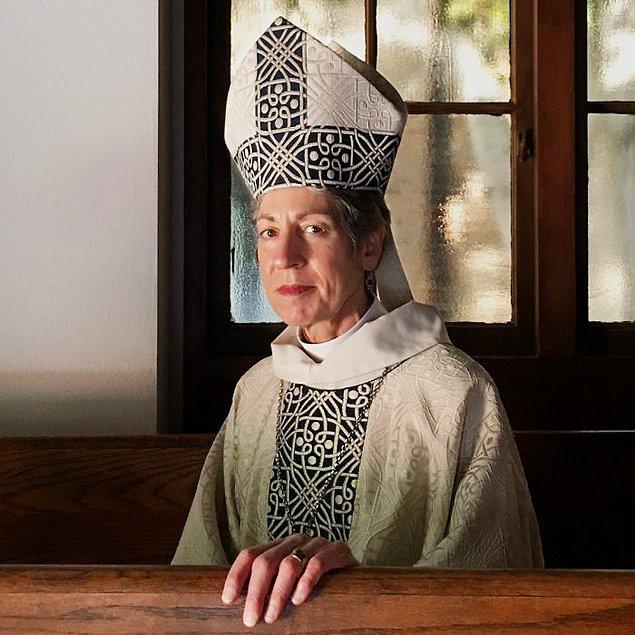 8. Katharine Jefferts Schori - Episcopal Church'de Başpiskopos Seçilen İlk Kadın