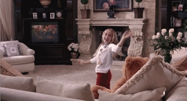 8. Как зовут младшую сестренку Реджины?