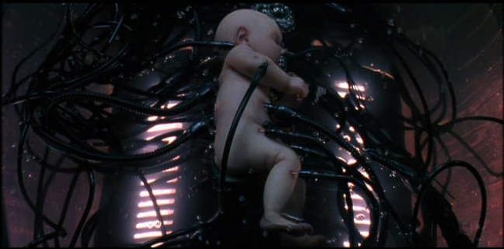 Matrix Gerçek mi Oluyor? Yapay Rahimle Hamile Kalmadan Çocuk Sahibi Olmak Mümkün mü?