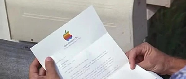 7. В одноименном фильме Форрест Гамп получает благодарственное письмо от Apple.