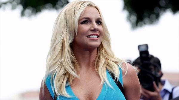 Britney Spears'ın bebek sesini ve dans yeteneğini bilmeyenimiz yok...