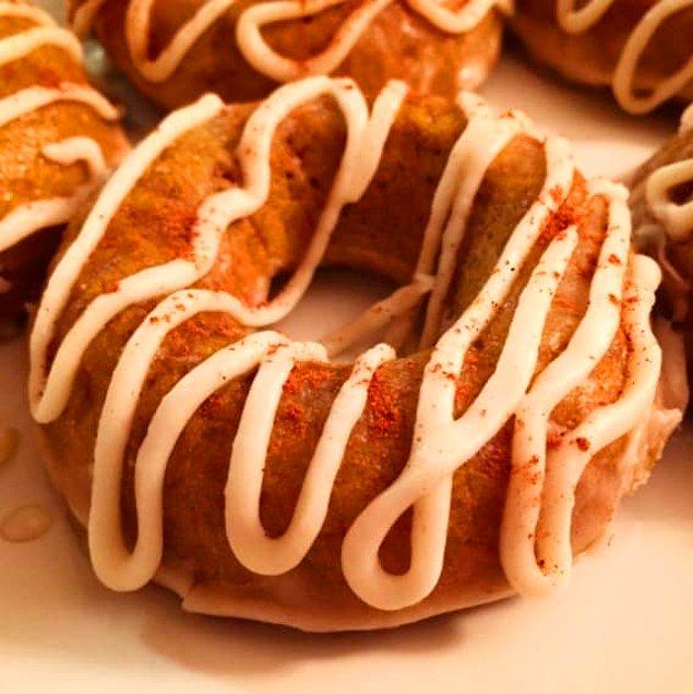 15. Çeşitli kek kalıpları edinin. Böylece ister donut ister muffin birçok çeşitli leziz tatlışlar yapabilirsiniz.
