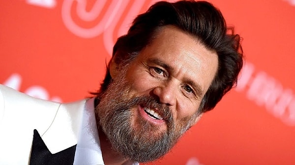 11. Джим Керри отрывается на обслуге на полную катушку