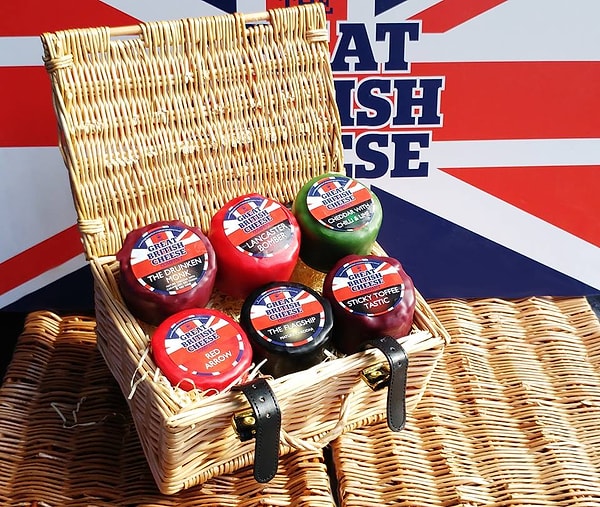 1. "The Great British Cheese Company" - известная британская компания по производству сыра, а также обладатель множества наград, в том числе одной из самых престижных премий в области сыроварения - International cheese awards.