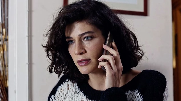 Tuttuğunu bırakmaz, kralını tanımaz, birazcık da deli... Özge tam bir Koç burcu!