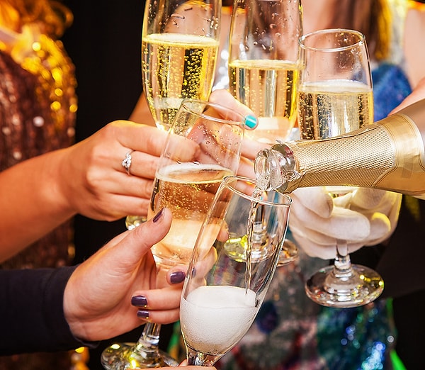 2. Теперь выберите игристый напиток: