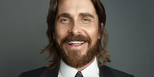 Christian Bale çağımızın en başarılı aktörlerinden biri olarak son derece iyi işlerle doldurduğu kariyerini üretken bir şekilde sürdürmeye devam ediyor.