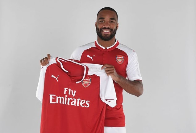 7. Alexandre Lacazette: 53 Milyon Euro (Lyon➡ Arsenal)