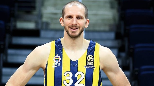 10. Sinan Güler: (Galatasaray➡ Fenerbahçe)