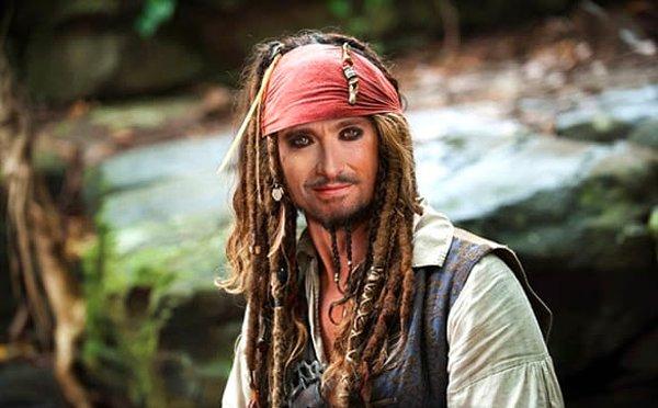 3. Jack Sparrow (Karayip Korsanları)