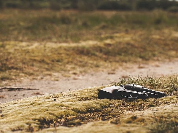 5. Самое распространенное орудие бытового убийства?