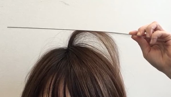 5. Электризовали волосы, думая, что творим волшебство 😜