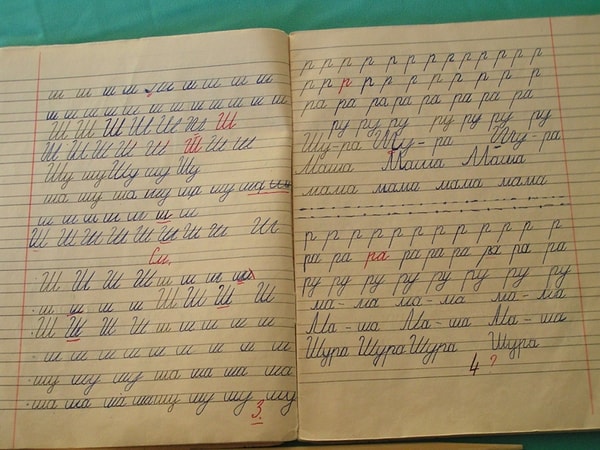 6. Ненавидели всей душой эти тетрадки с прописями 😏